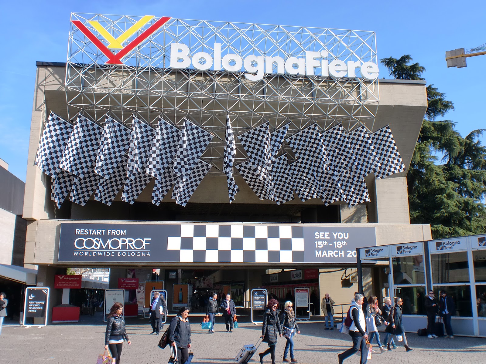 EDILIZIACROBATICA TI ASPETTA ALLA FIERA DEL RETAIL E FRANCHISING BOLOGNA