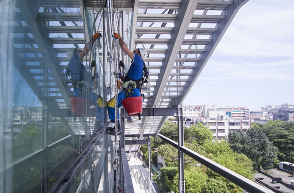 SERVIZI E VANTAGGI RIVOLTI AGLI AMMINISTRATORI CONDOMINIALI