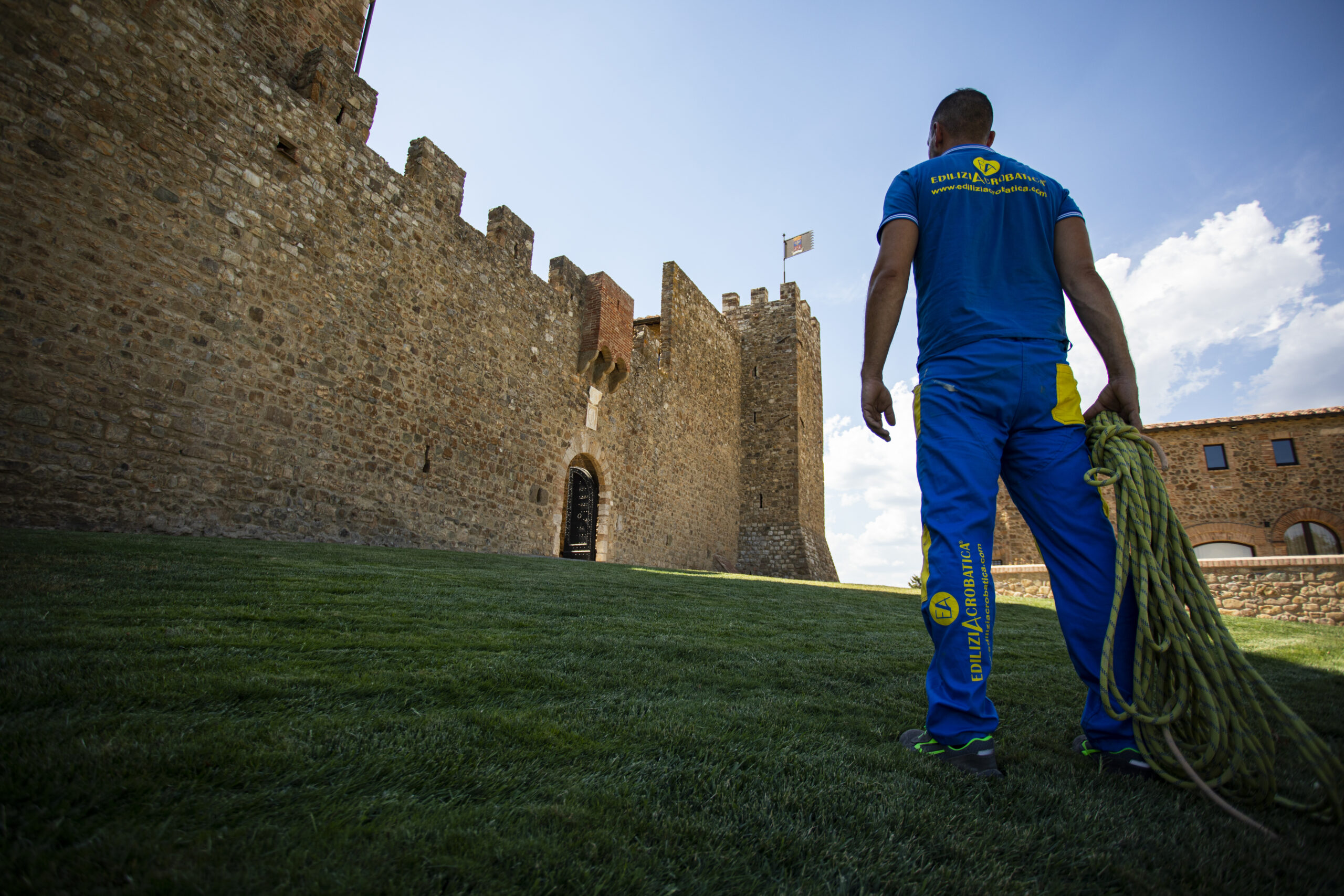Opere varie di Manutenzione presso il Castello di Banfi