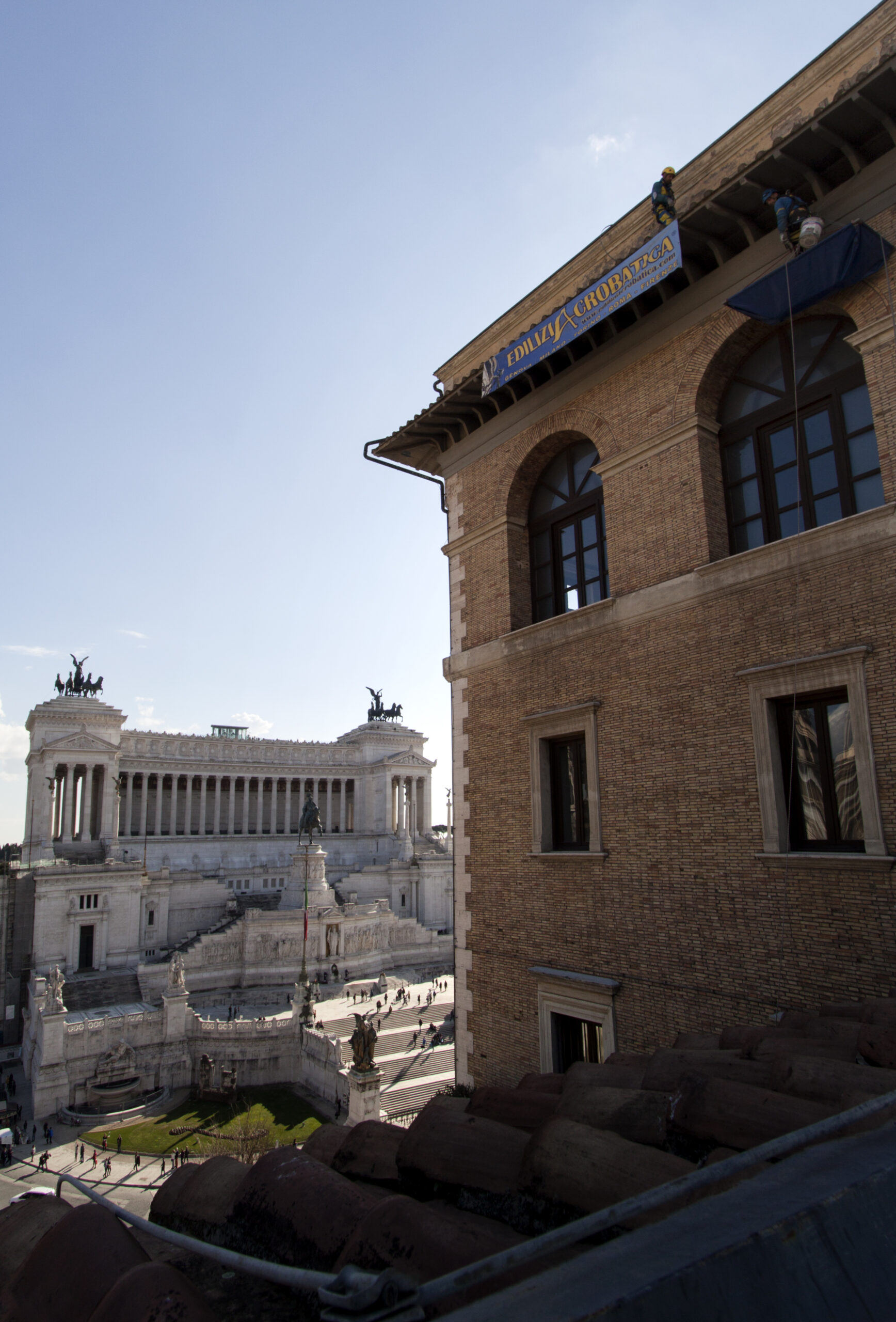 Pulizia Gronde Palazzo Venezia e Vittoriano Roma