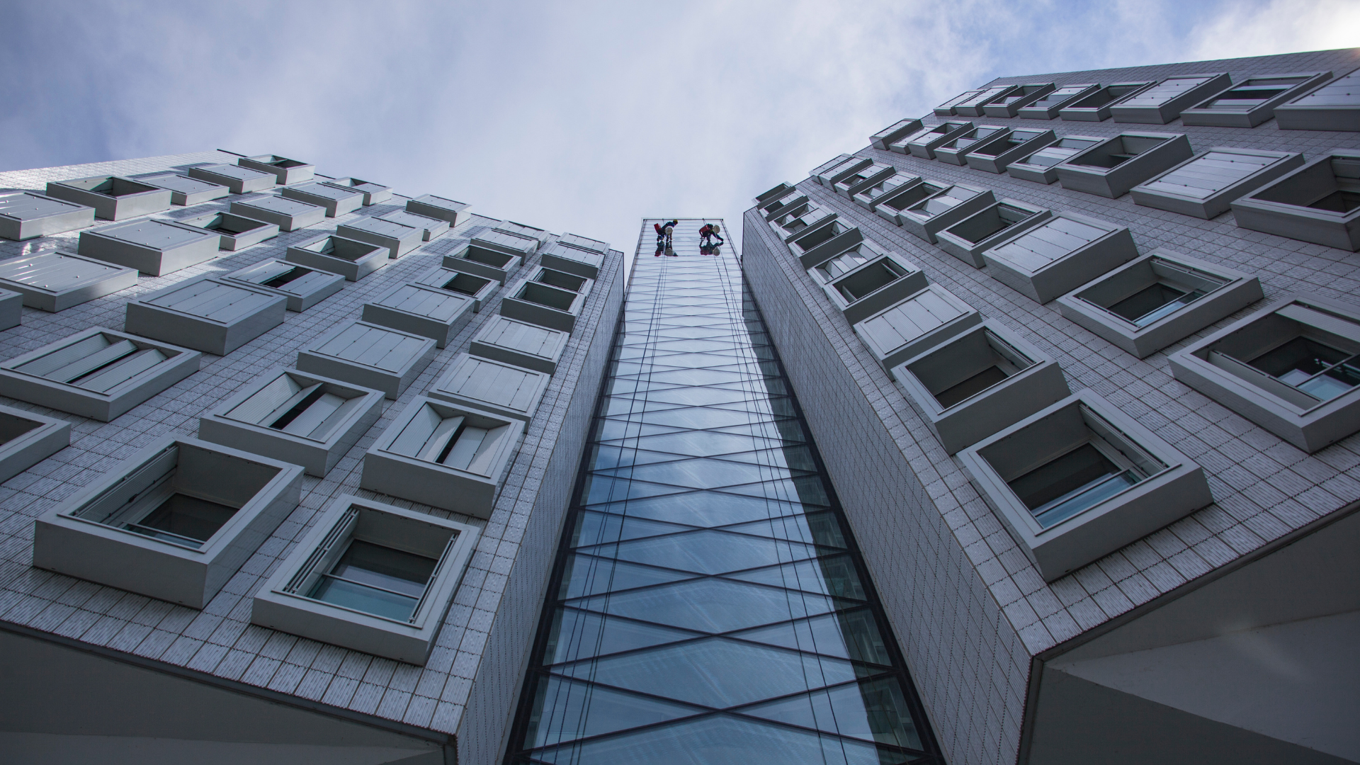 EDILIZIACROBATICA - L'UTILE DEL 2022 SALE A 15,2 MILIONI